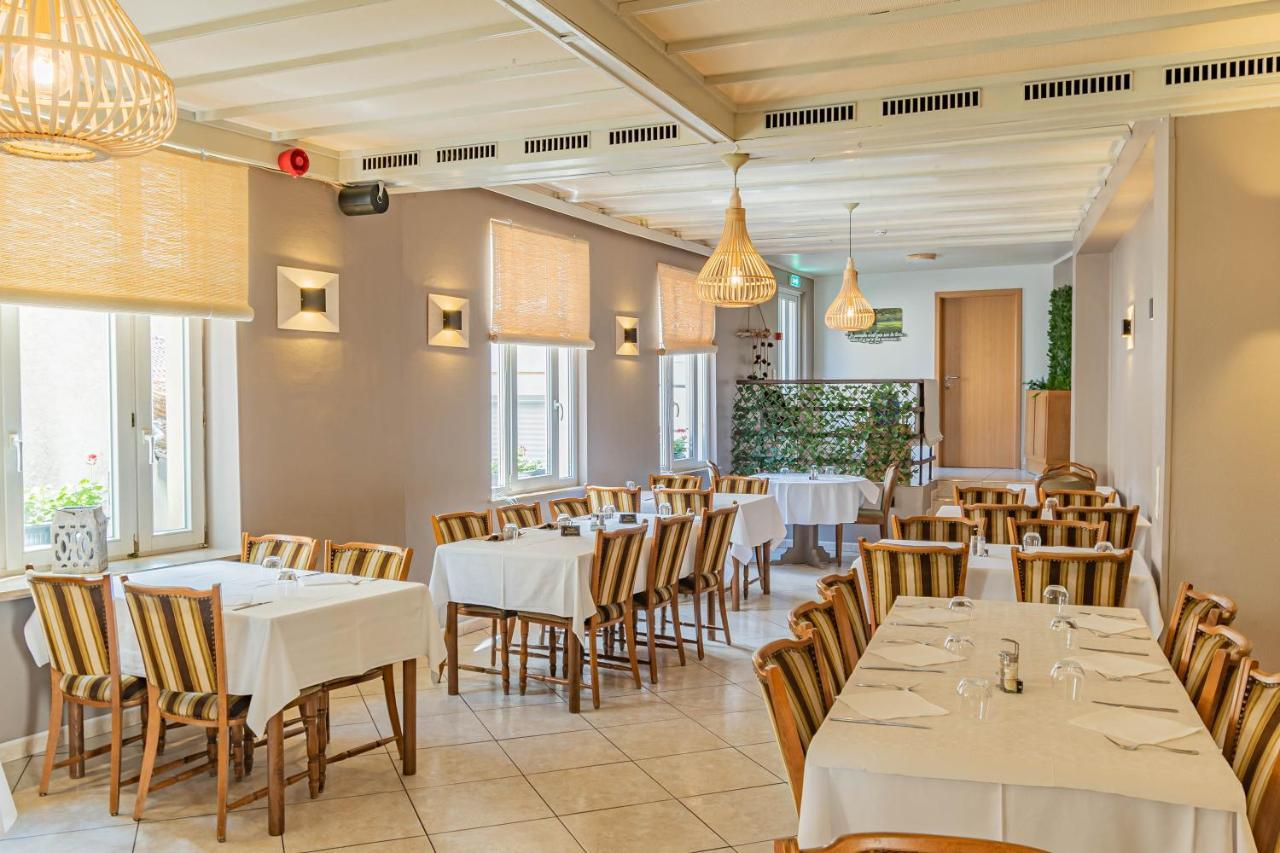 Hotel Le Petit Poete Ехтернах Екстер'єр фото