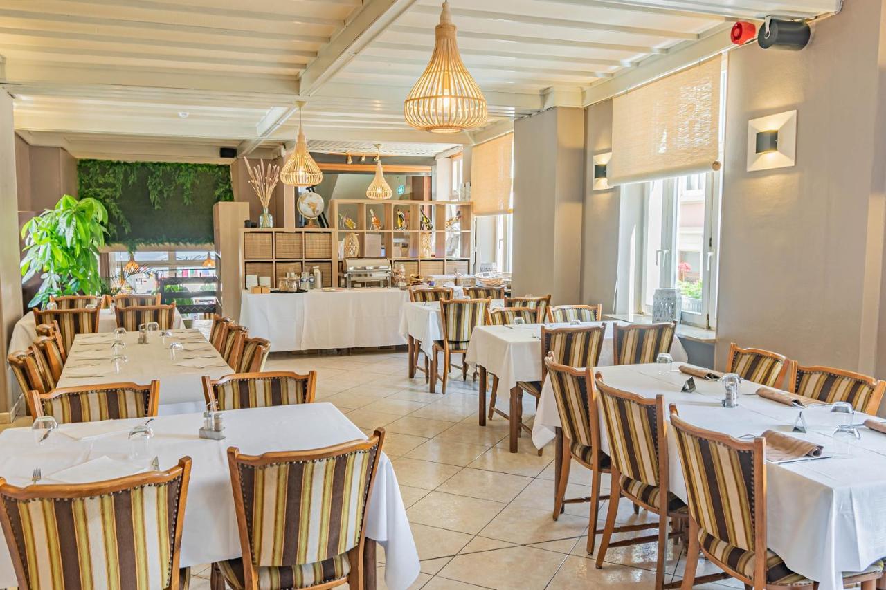 Hotel Le Petit Poete Ехтернах Екстер'єр фото